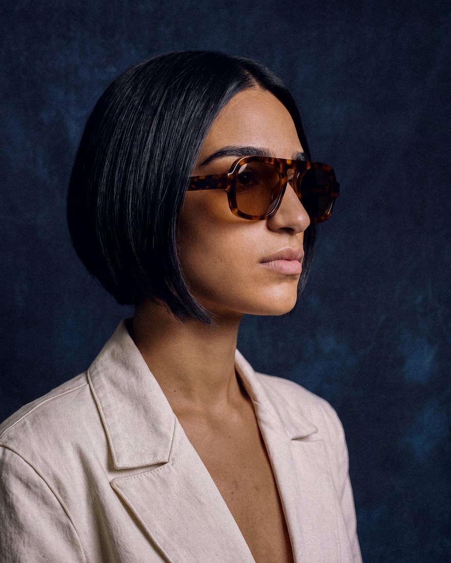Lnko × A/conic, portrait studio de profil